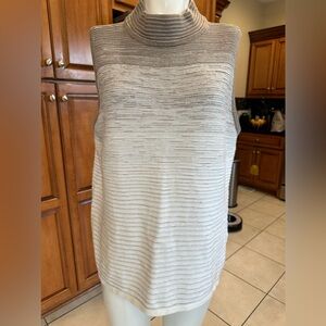 Chicos tan white sleeveless sweater size 2 large